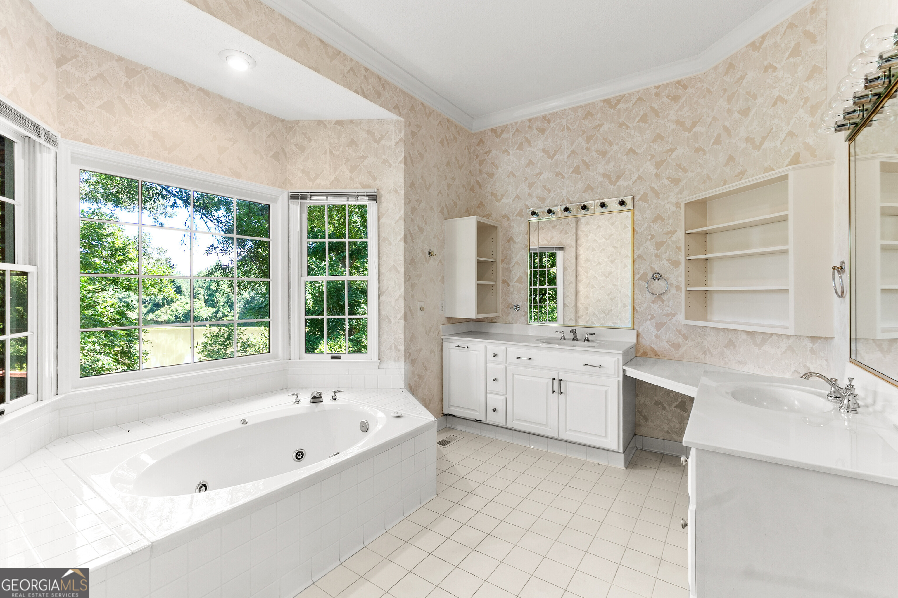 114 Holly Drive Property Photo 32