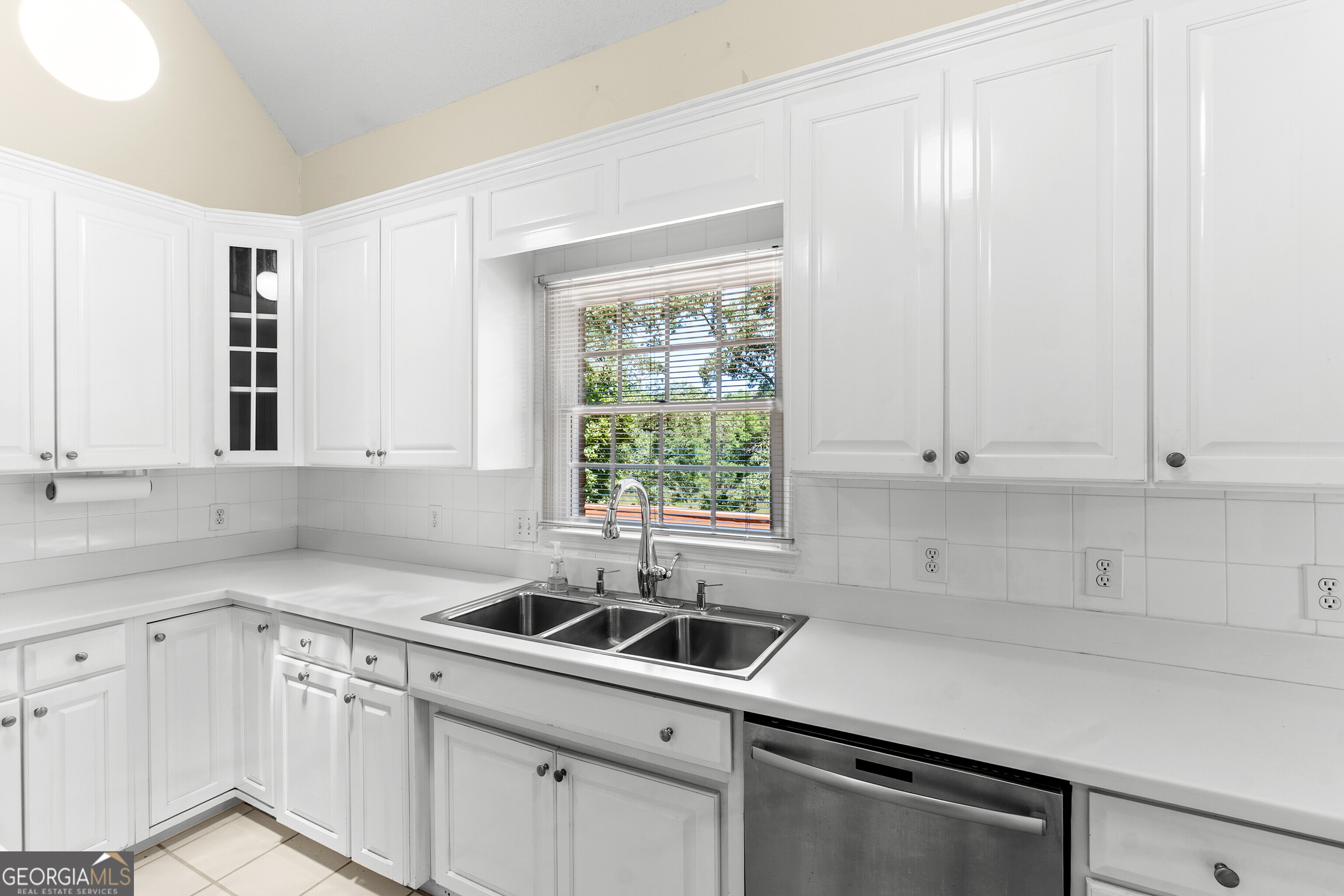 114 Holly Drive Property Photo 34