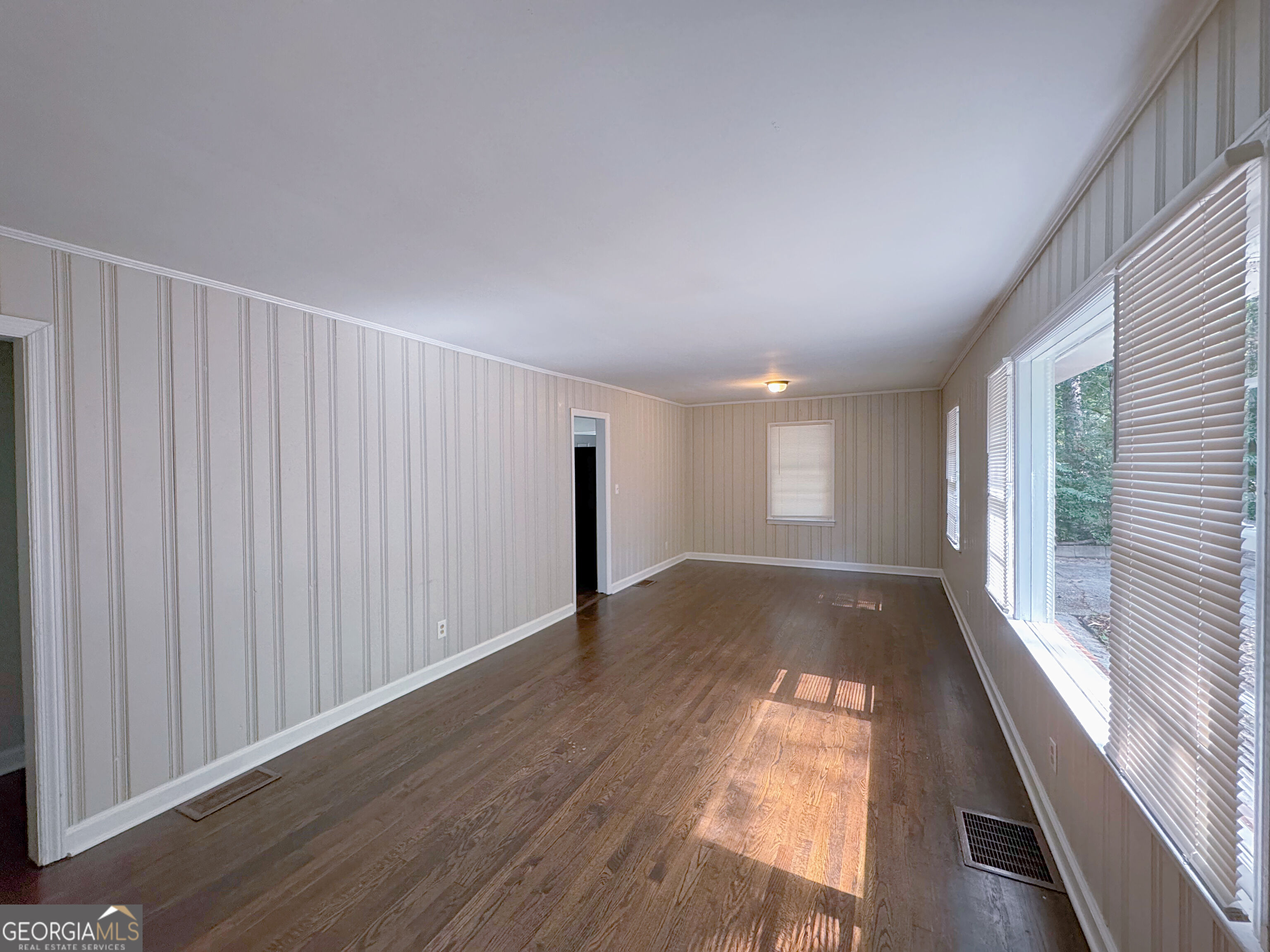 478 Pine Drive Property Photo 4