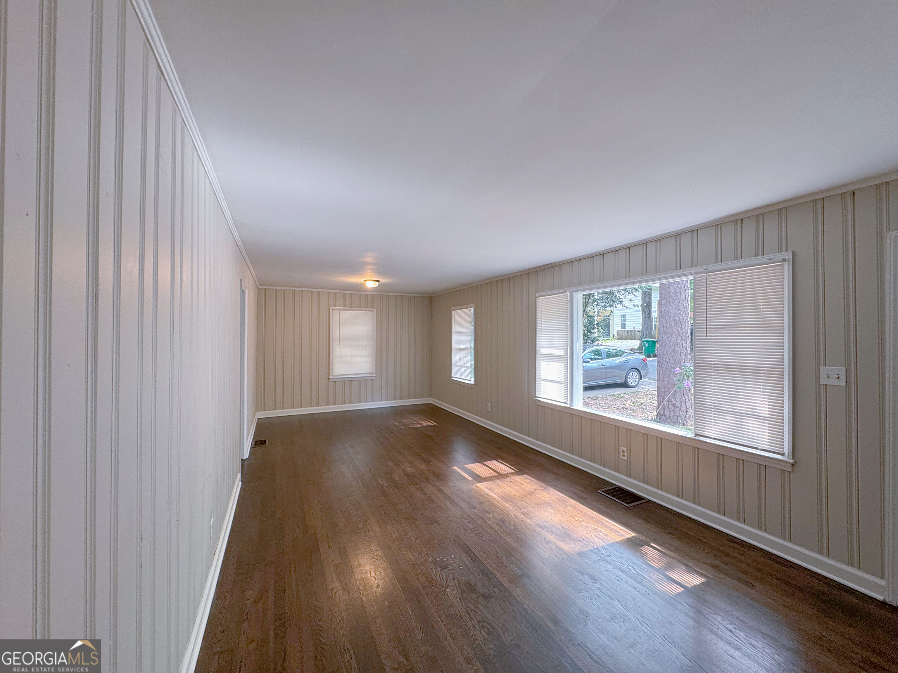 478 Pine Drive Property Photo 5