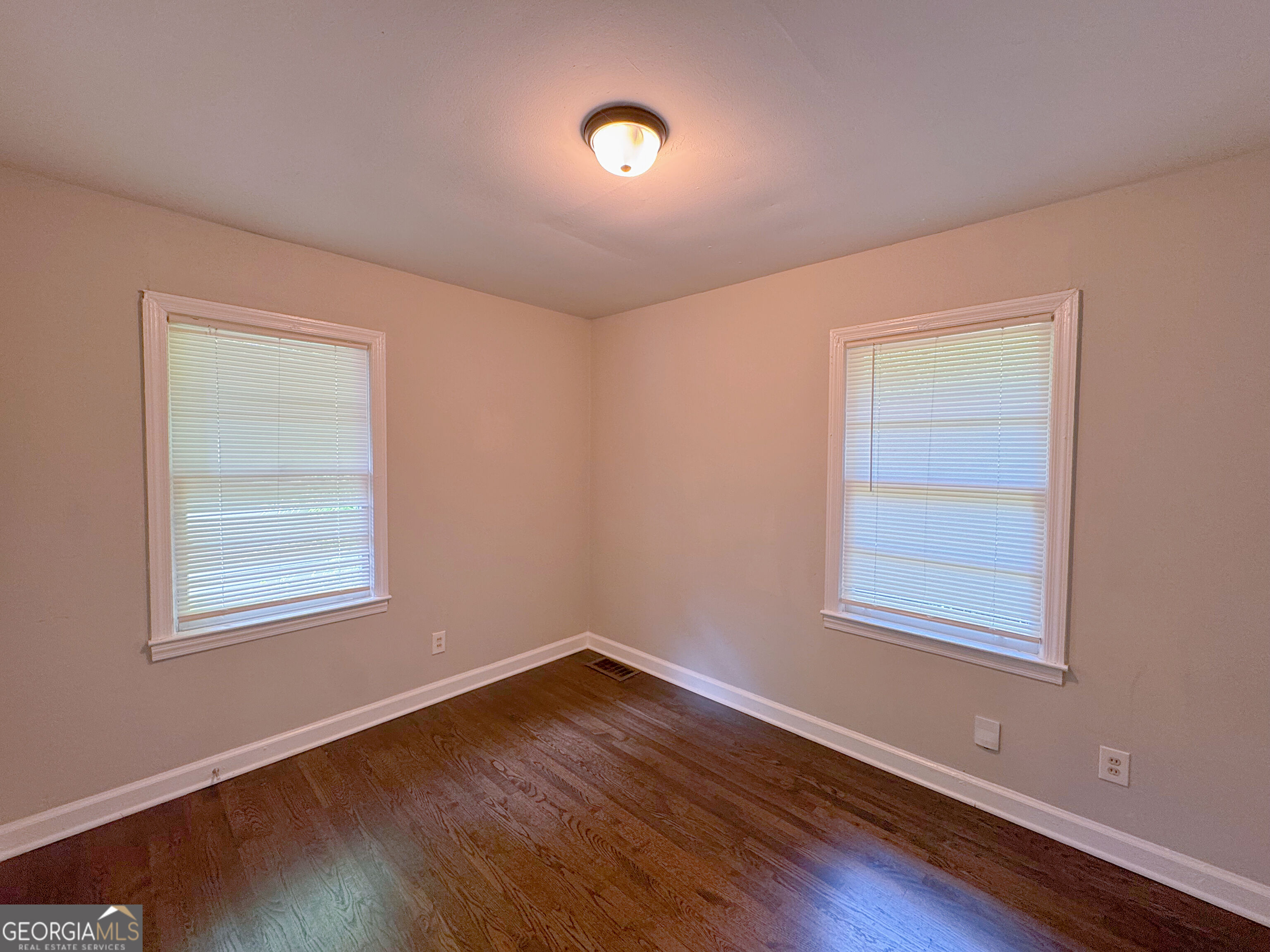 478 Pine Drive Property Photo 9