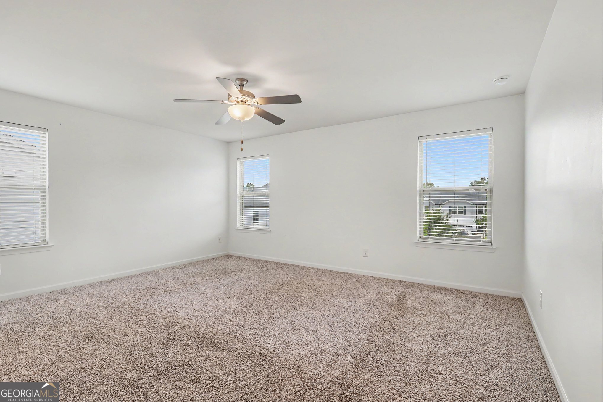 5473 Plain Field Lane Property Photo 16