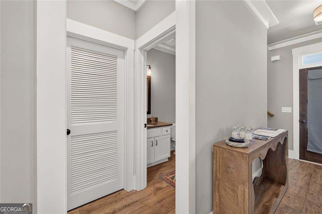 939 Clubside Drive Property Photo 18
