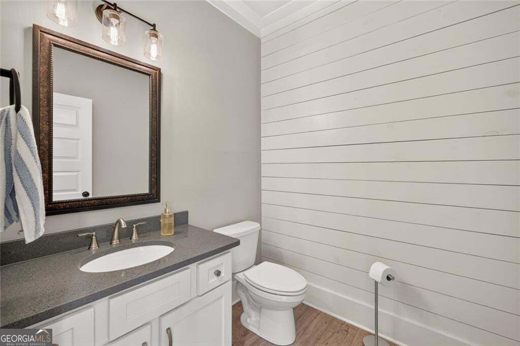 939 Clubside Drive Property Photo 19