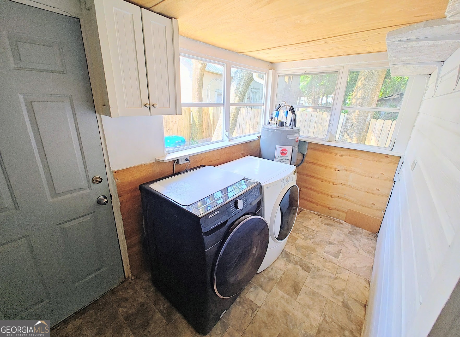 1608 Monck Street Property Photo 16