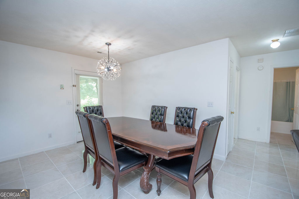 130 Gales Way Property Photo 8