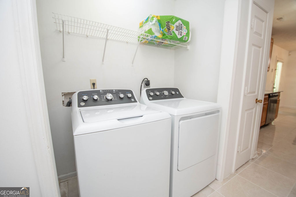 130 Gales Way Property Photo 13