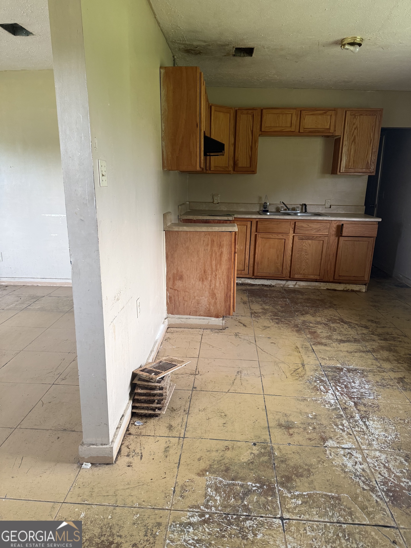 5000 Mlk Jr Road Property Photo 5