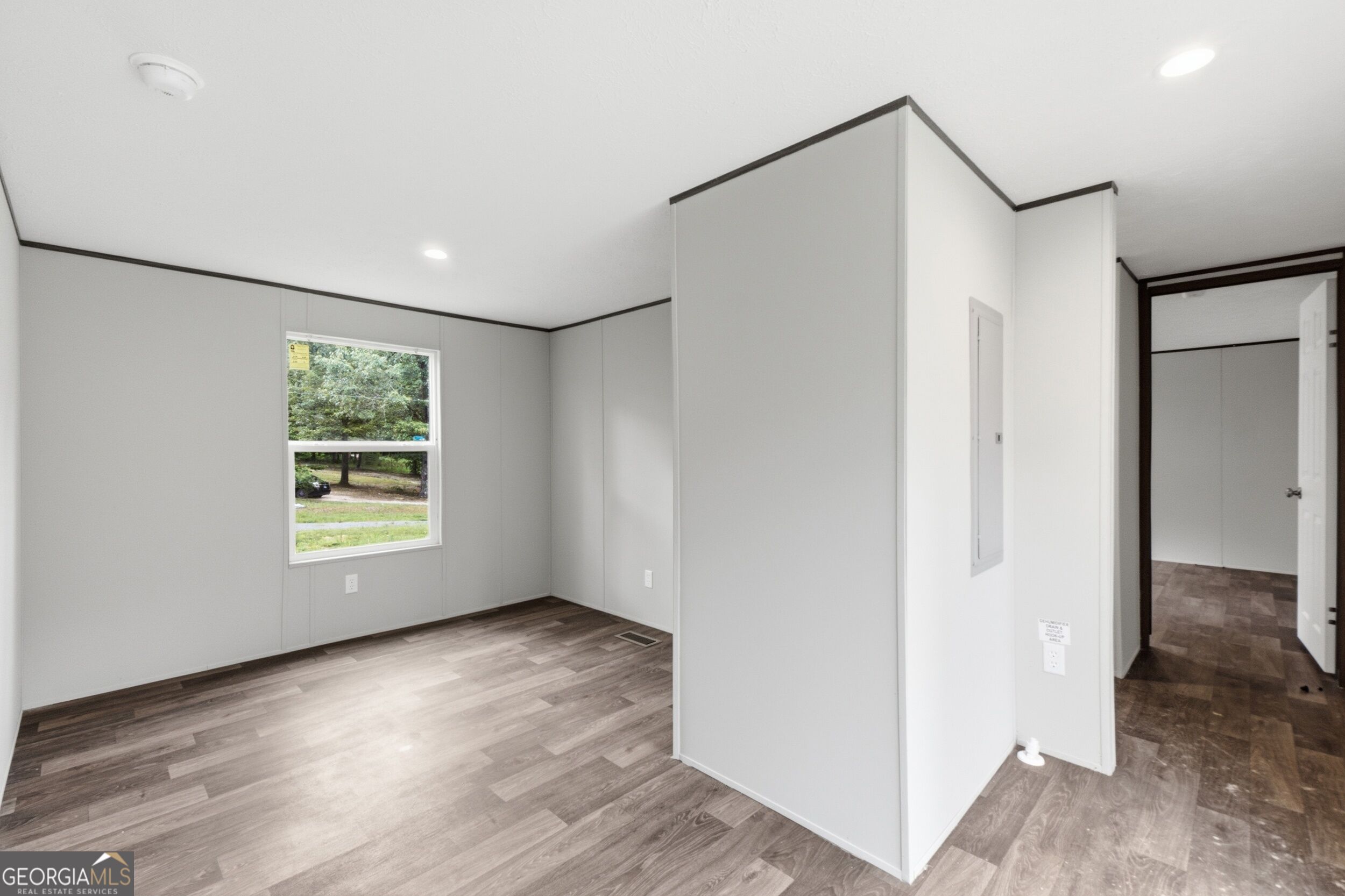 398 Hammontree Drive Property Photo 13