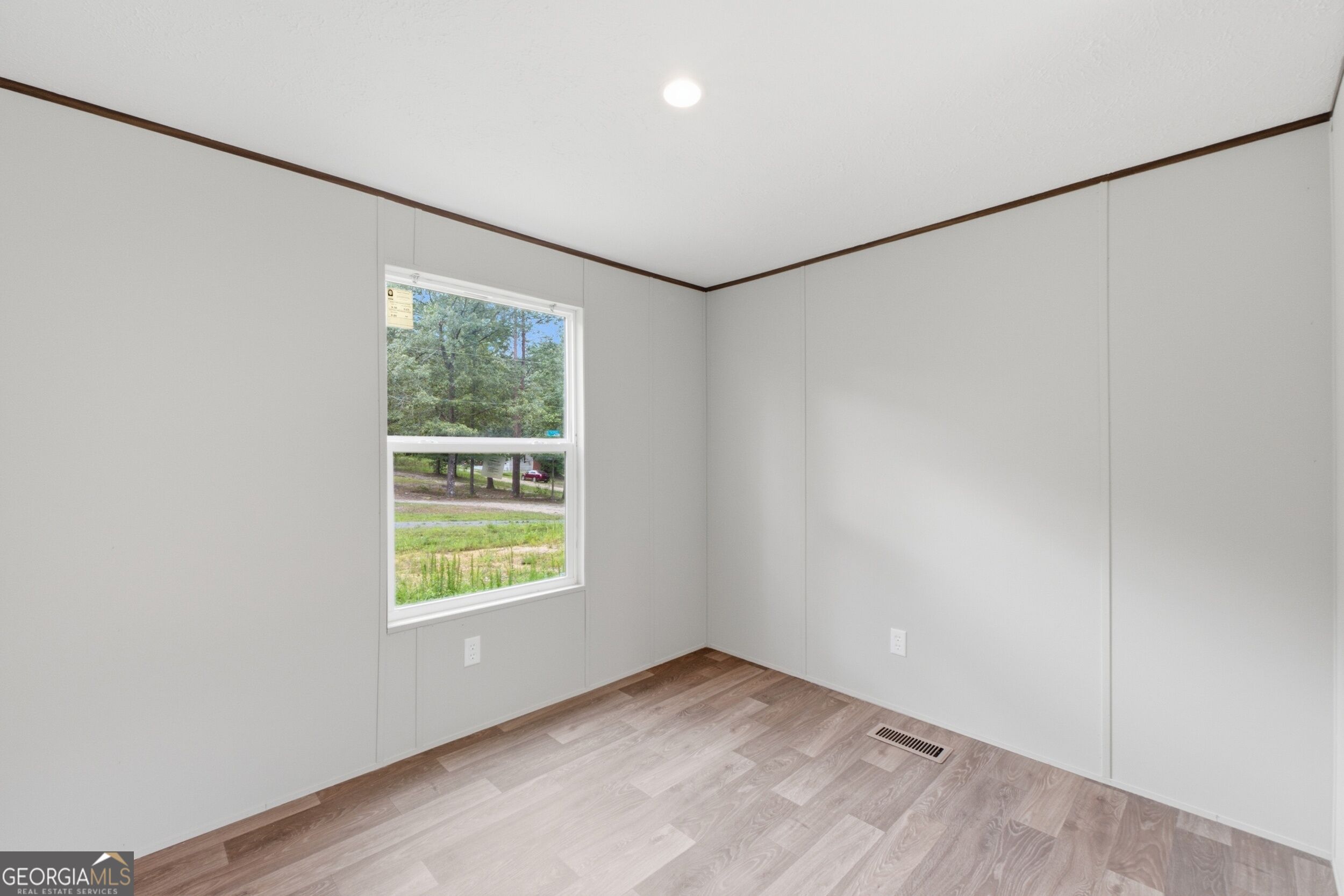 398 Hammontree Drive Property Photo 16