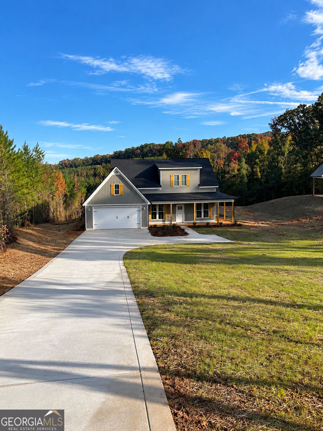 614 Lake Laurel Property Photo 1