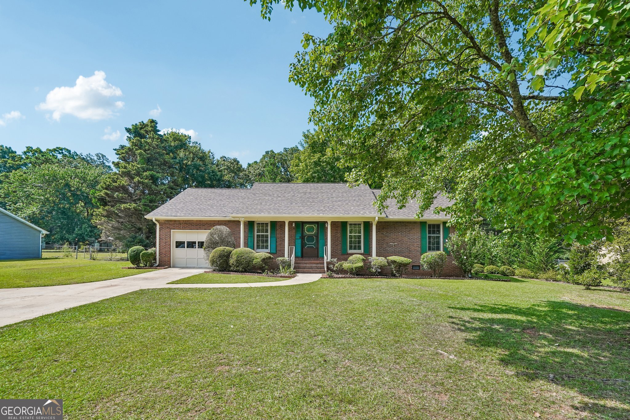 255 Helen Lane