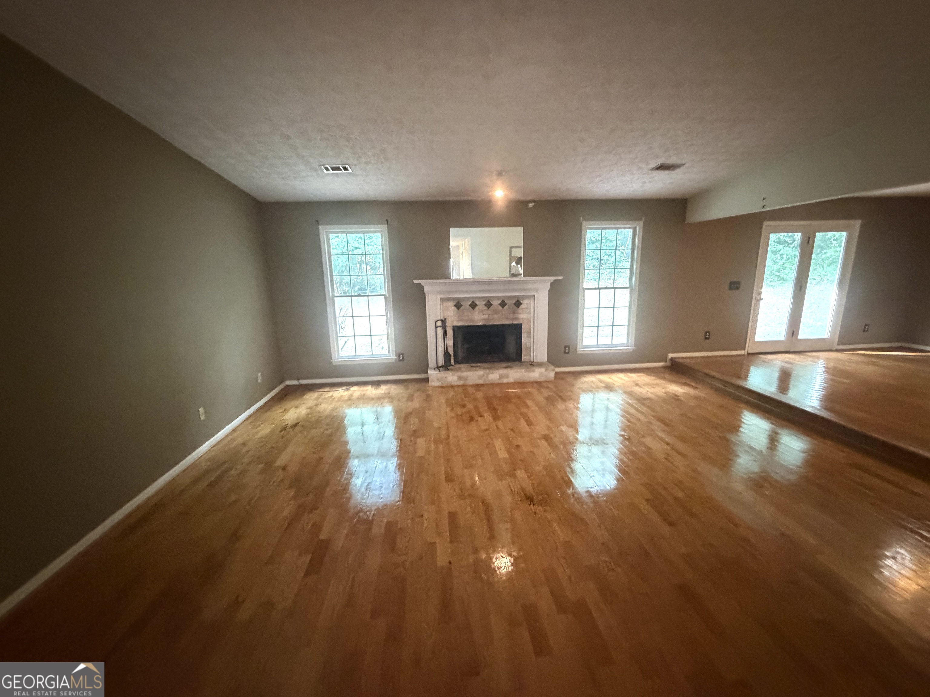 2021 Huntcliff Drive Property Photo 16