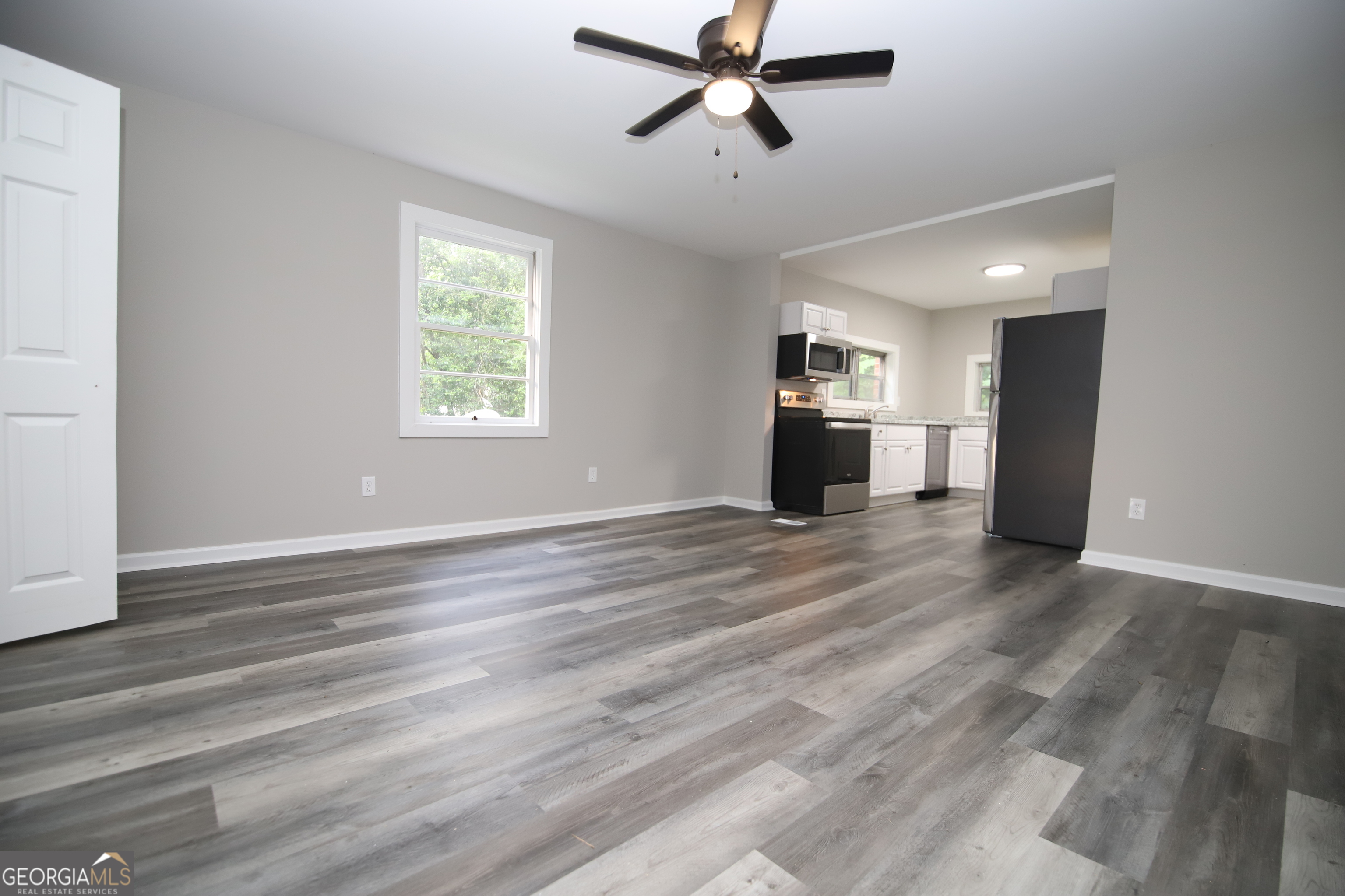 1105 Juniper Street Property Photo 9