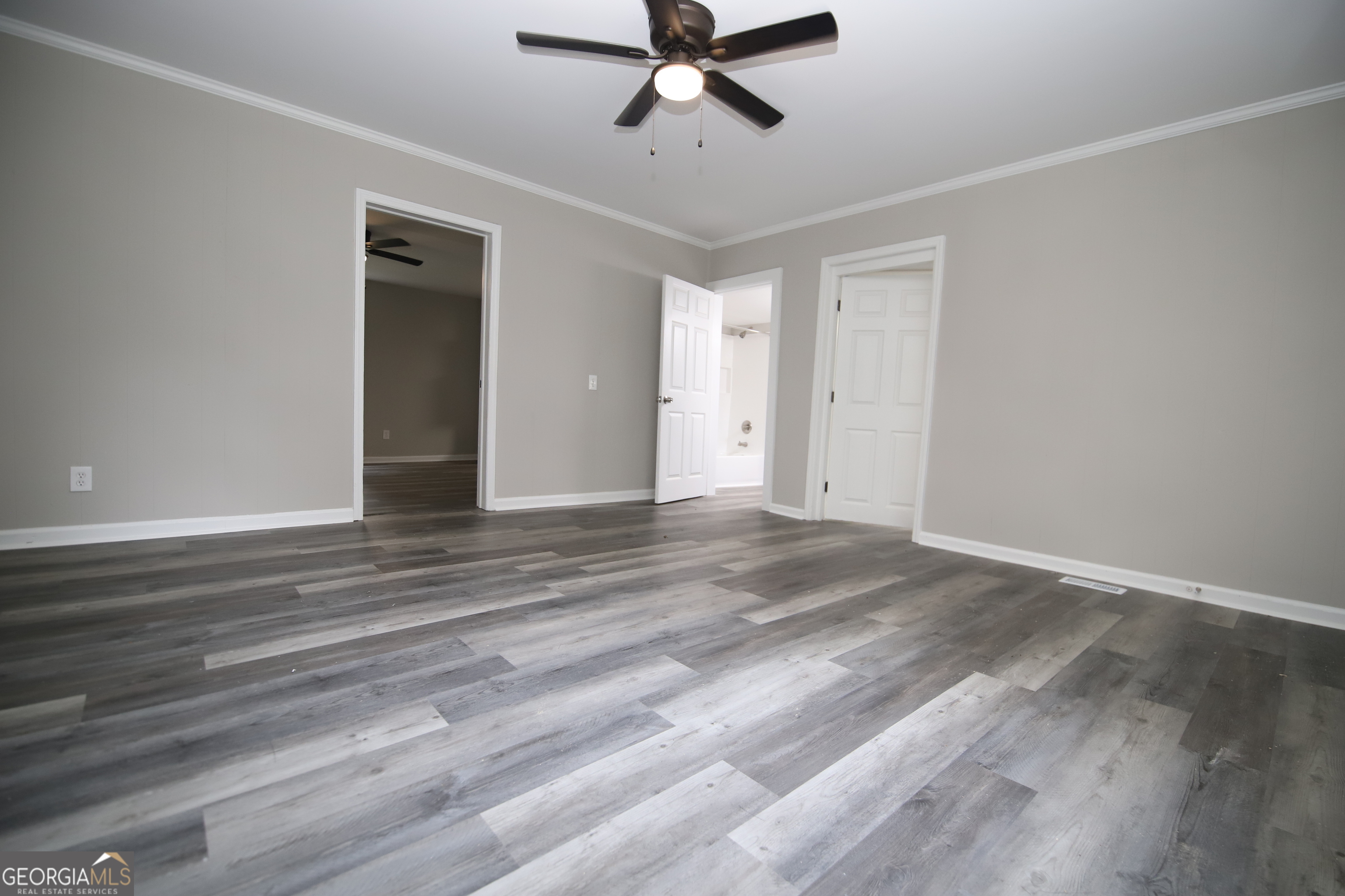 1105 Juniper Street Property Photo 10