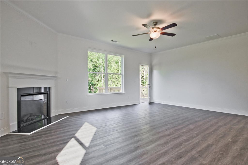 5956 Spring Way Property Photo 9