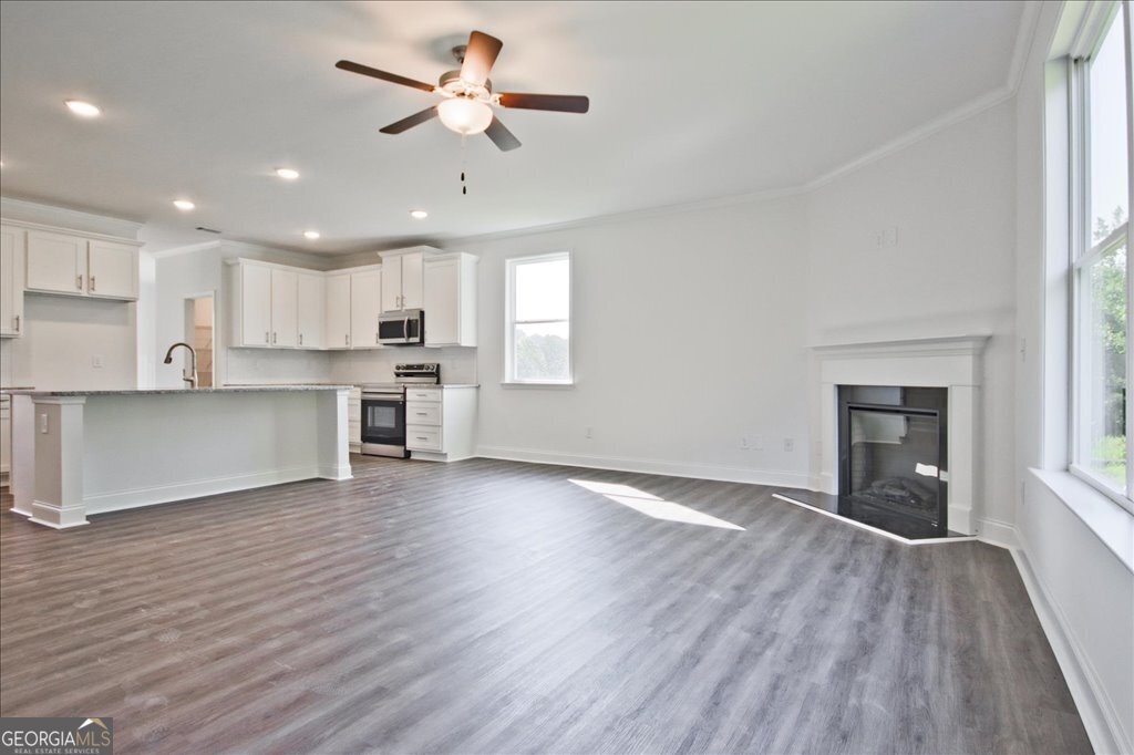 5956 Spring Way Property Photo 11