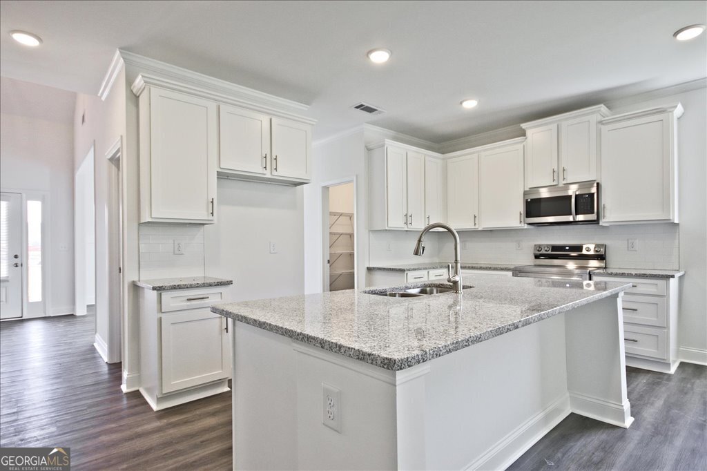 5956 Spring Way Property Photo 12