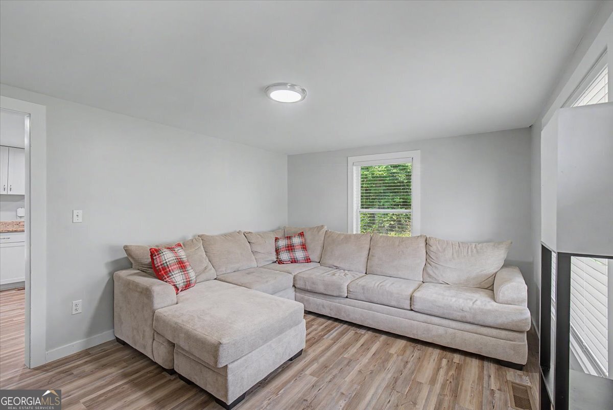 120 Gilreath Road Se Property Photo 9