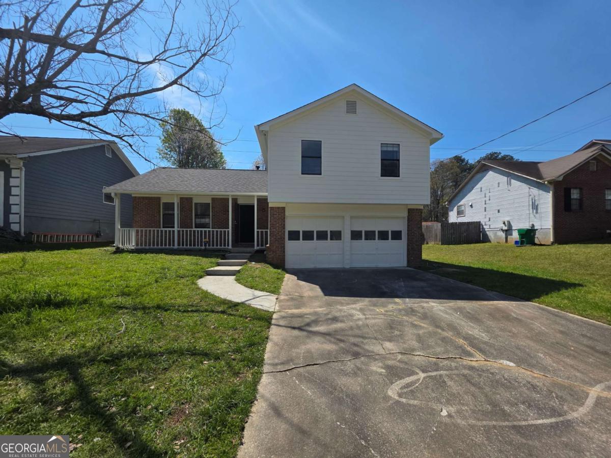 635 Catrina Court Property Photo 1