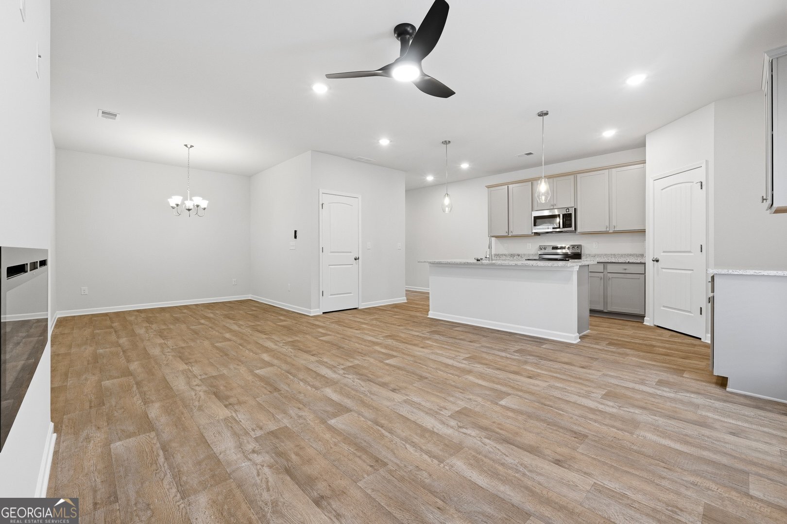 3236 Winding Waters Way Property Photo 4