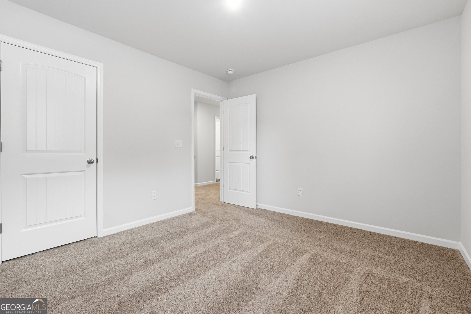 3236 Winding Waters Way Property Photo 8