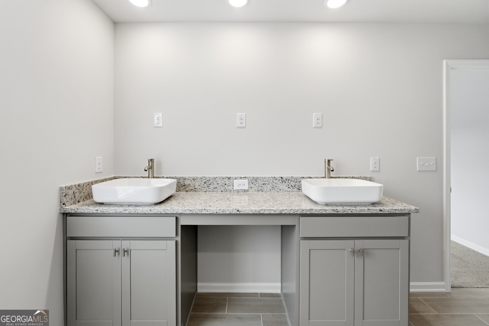 3236 Winding Waters Way Property Photo 12