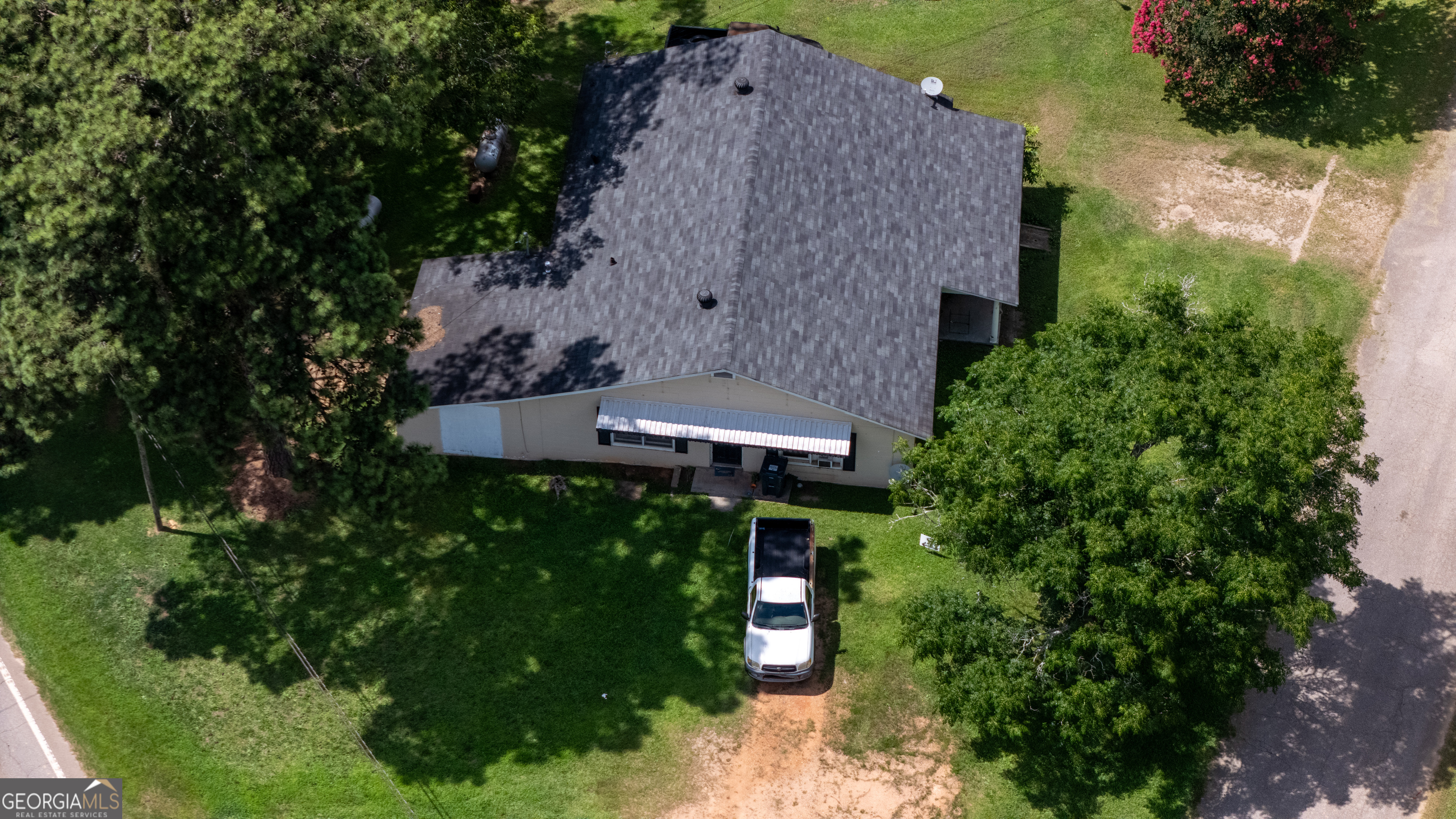 2891 Hamilton Road Property Photo 1