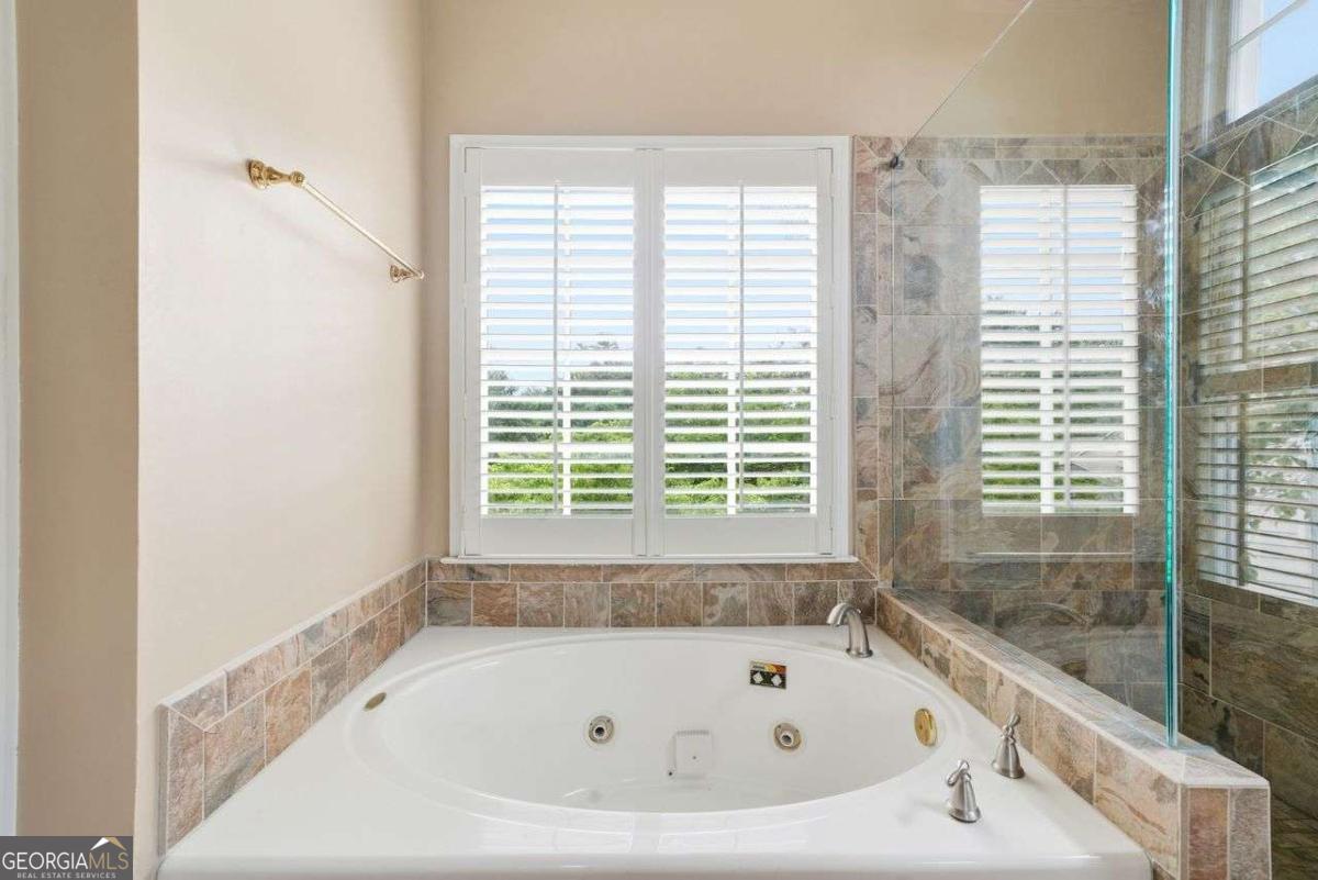 120 N Hillbrooke Trail Property Photo 14