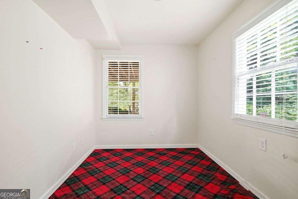 120 N Hillbrooke Trail Property Photo 30