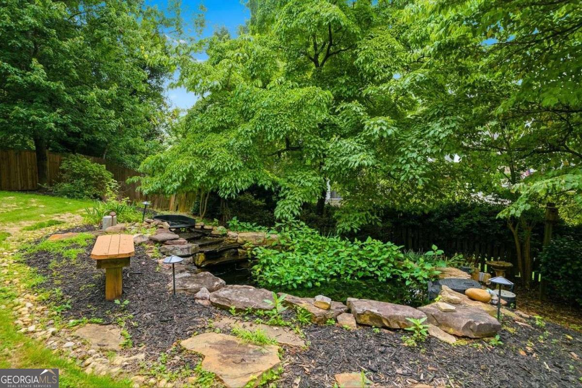 120 N Hillbrooke Trail Property Photo 34