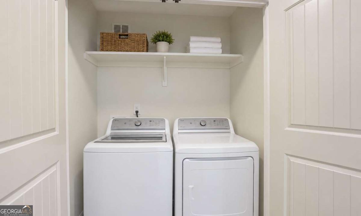1217 E 34th Street Property Photo 24