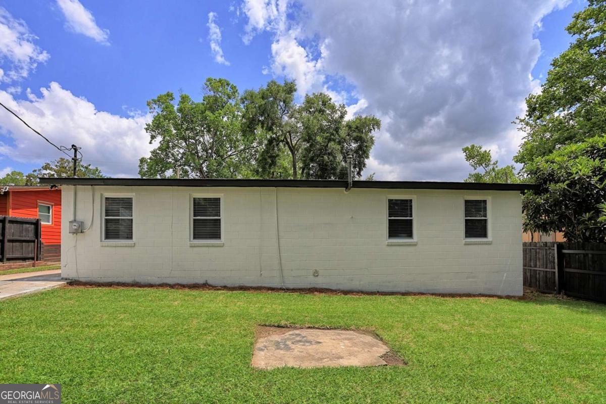 1217 E 34th Street Property Photo 45