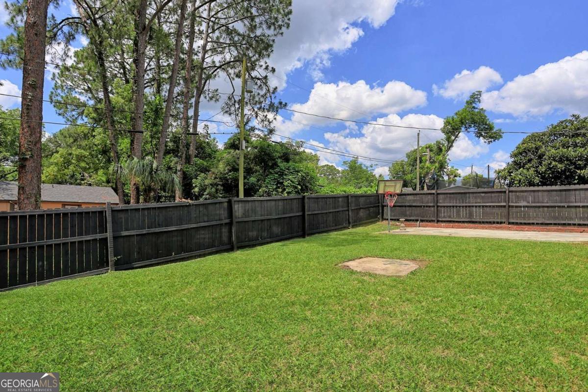1217 E 34th Street Property Photo 47