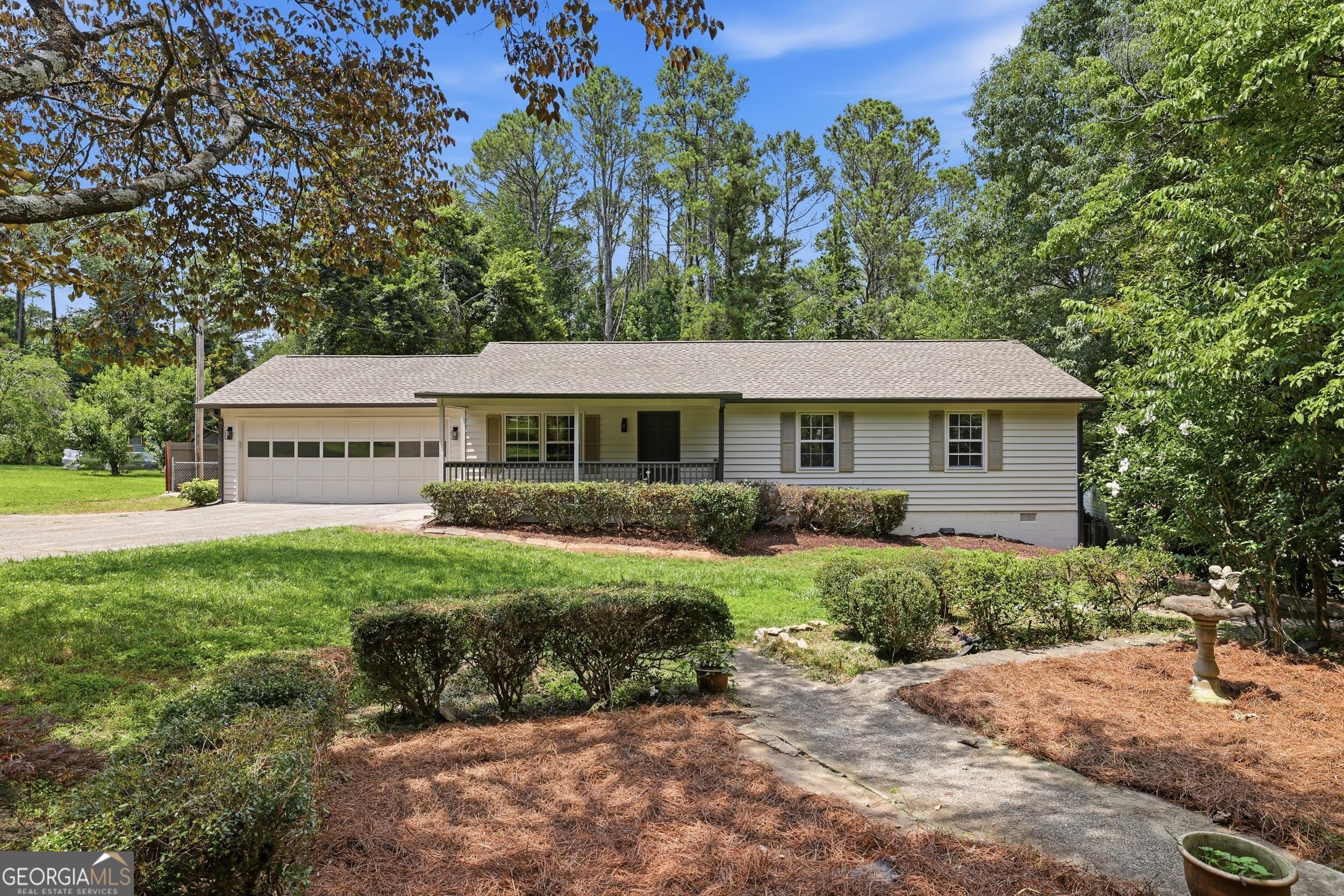 5800 Yellow Creek Road Property Photo 1