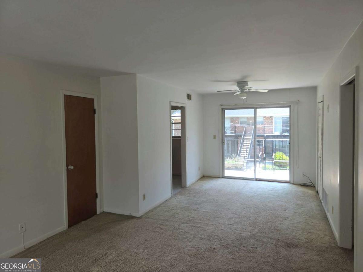 510 Coventry Road # 5d Property Photo 5