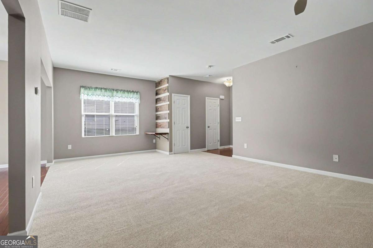 6332 Marsh Hill Trail Property Photo 7