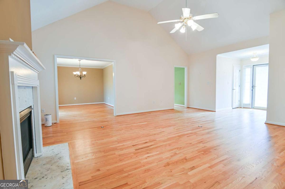 645 Saint Ives Drive Property Photo 20
