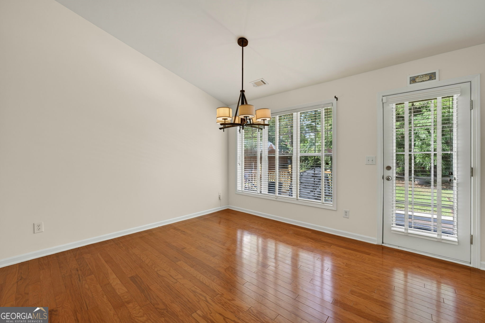 306 Reliance Way Property Photo 17