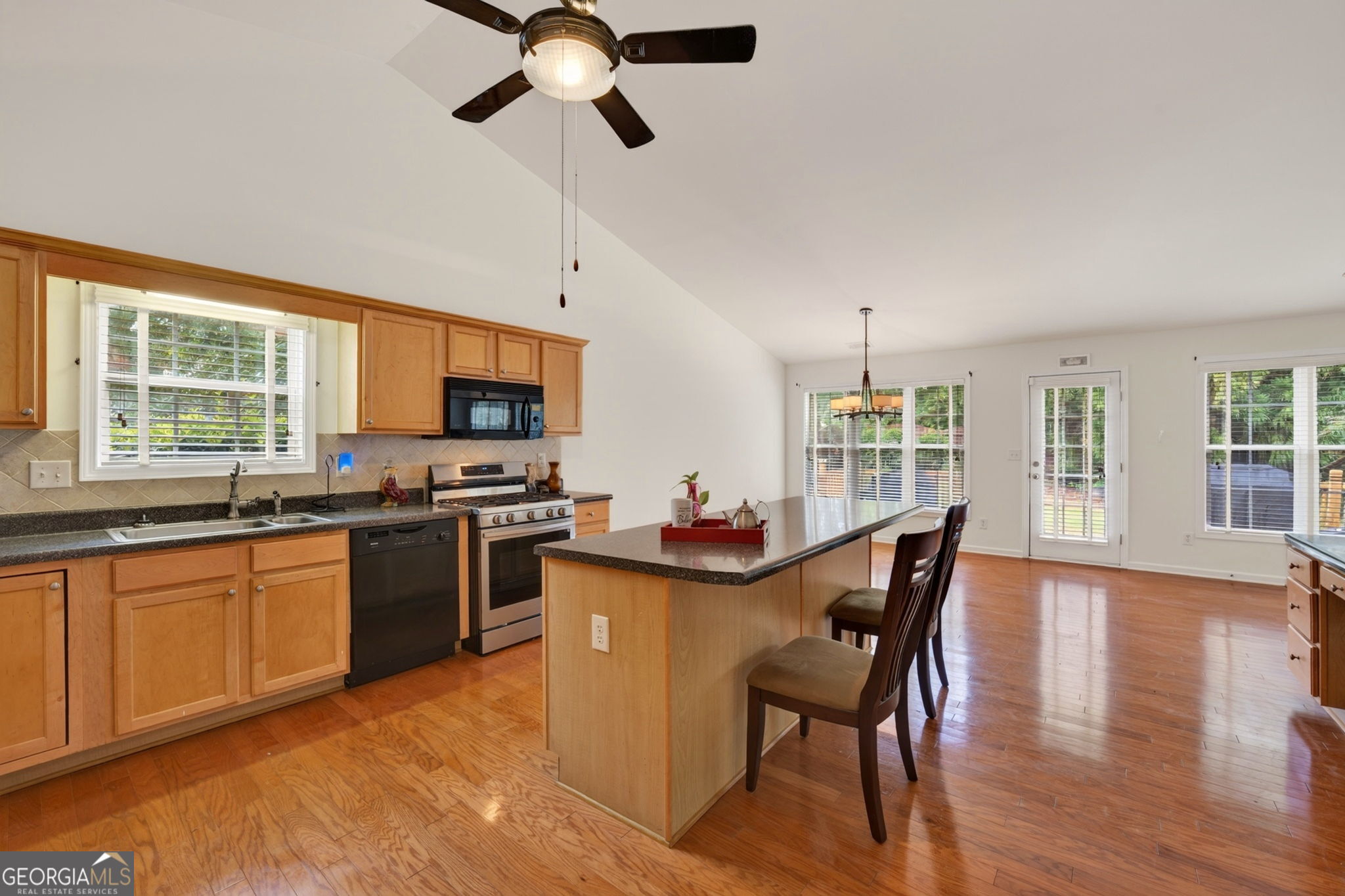 306 Reliance Way Property Photo 19
