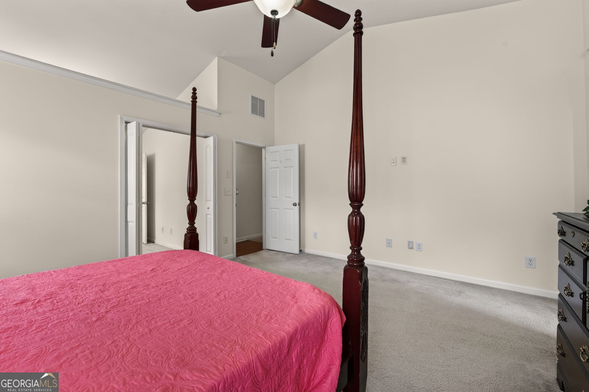 306 Reliance Way Property Photo 26