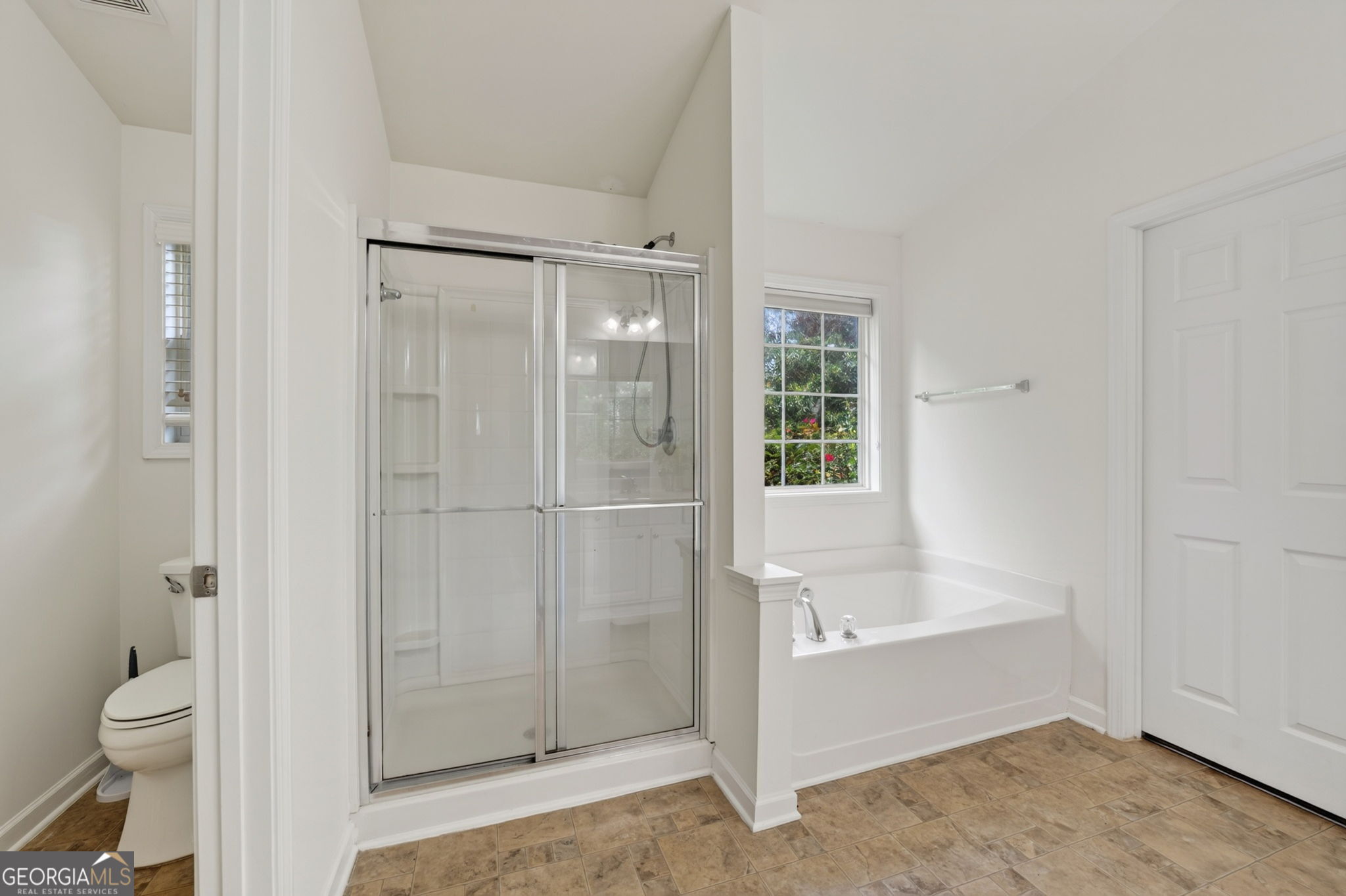 306 Reliance Way Property Photo 28