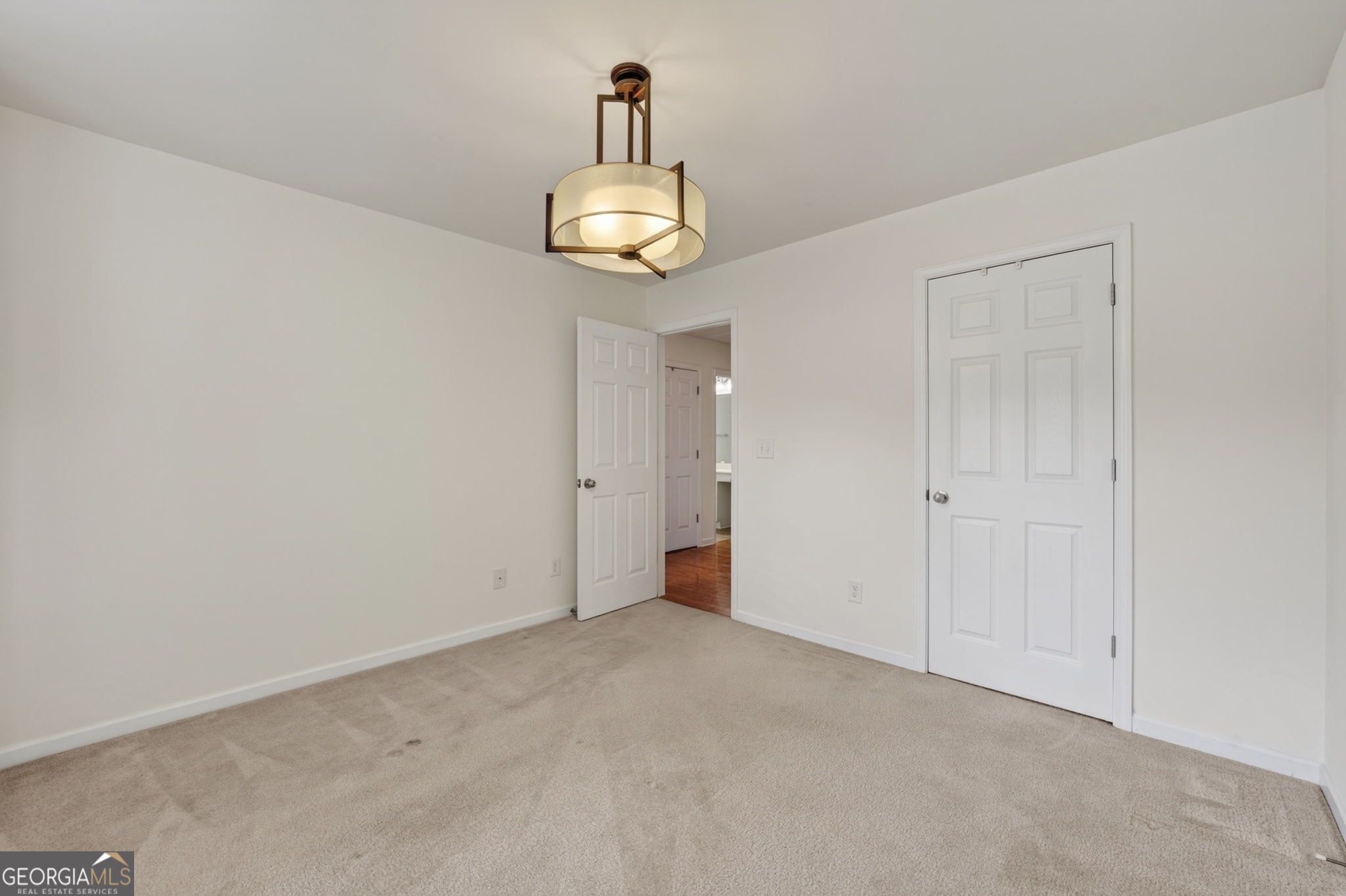 306 Reliance Way Property Photo 32