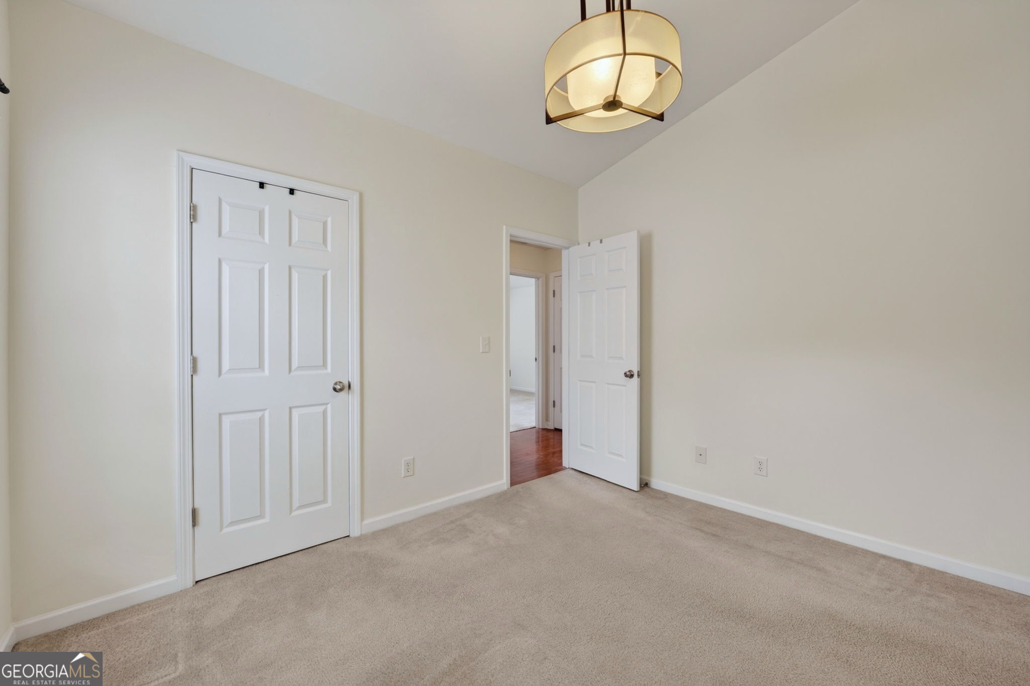 306 Reliance Way Property Photo 33