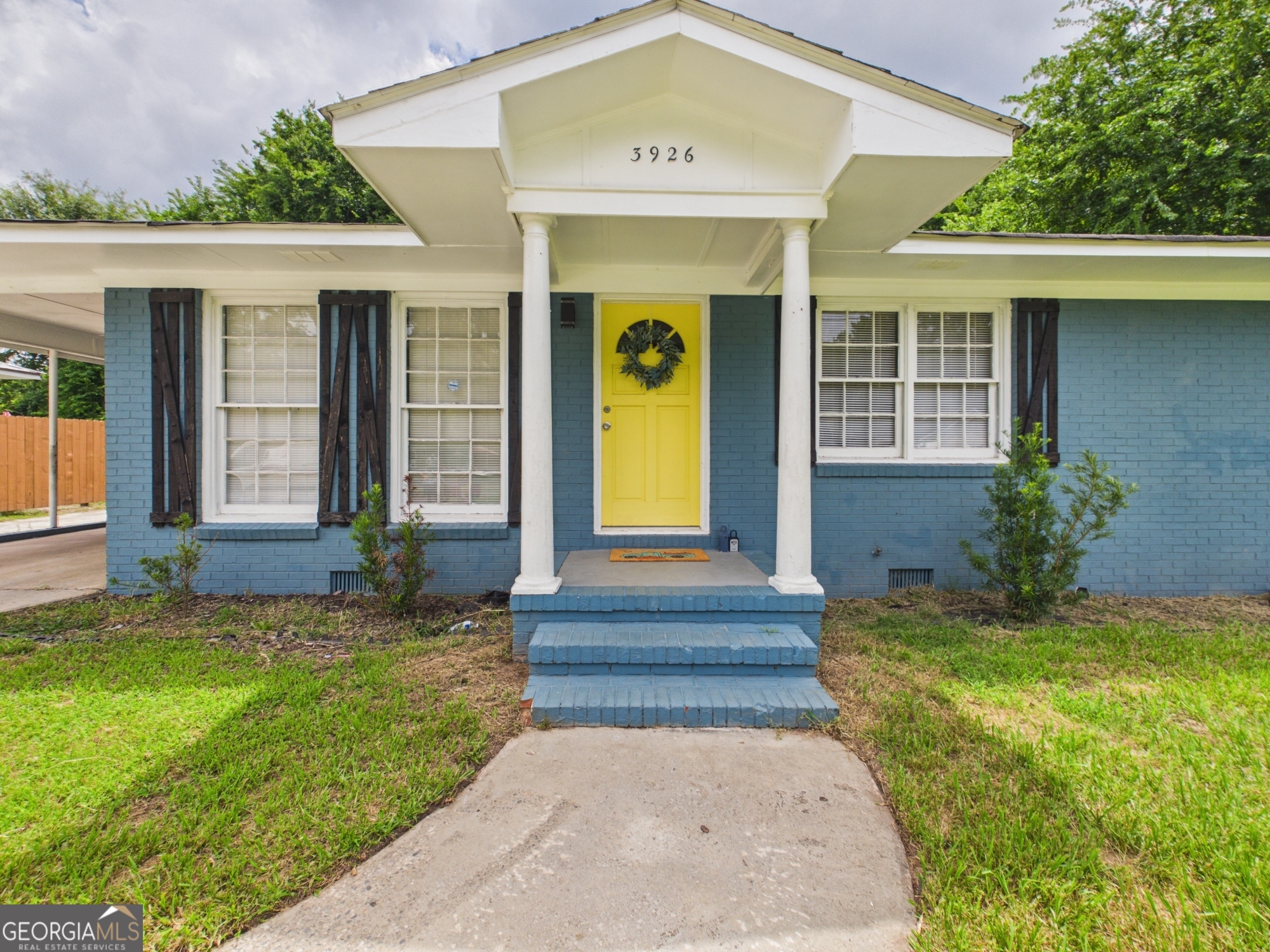 3926 San Juan Avenue Property Photo 3