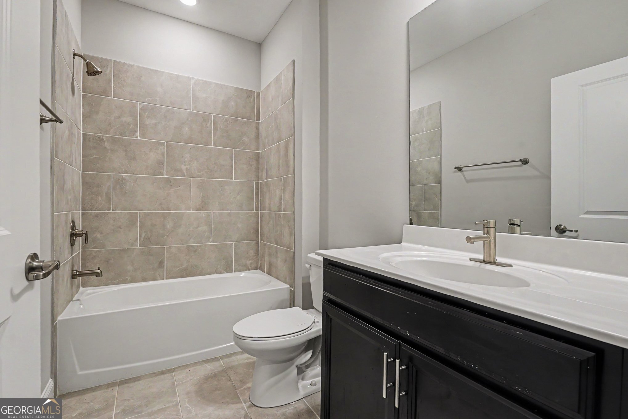 577 Barlow Place Property Photo 25