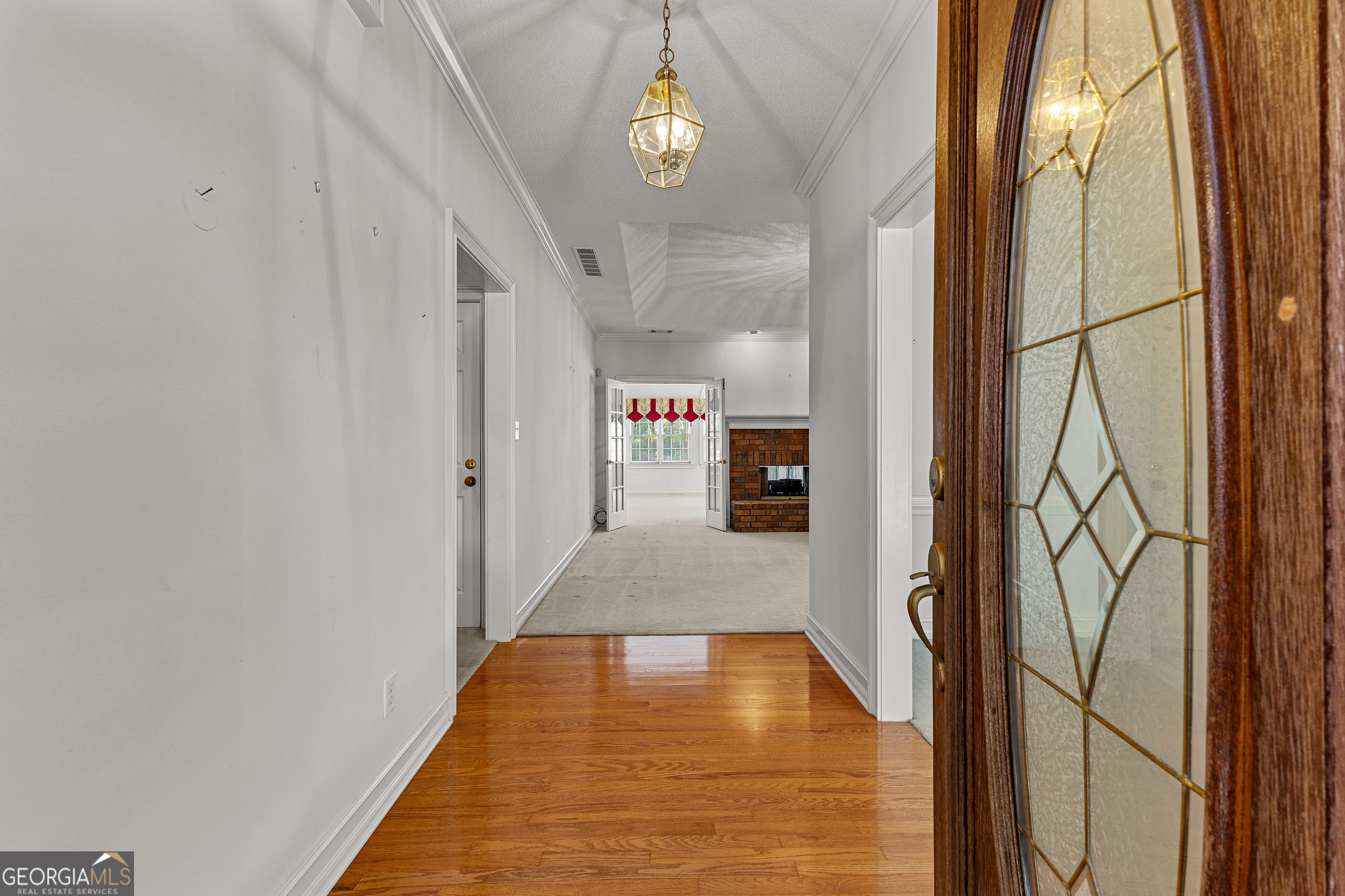 100 Moonview Place Property Photo 7
