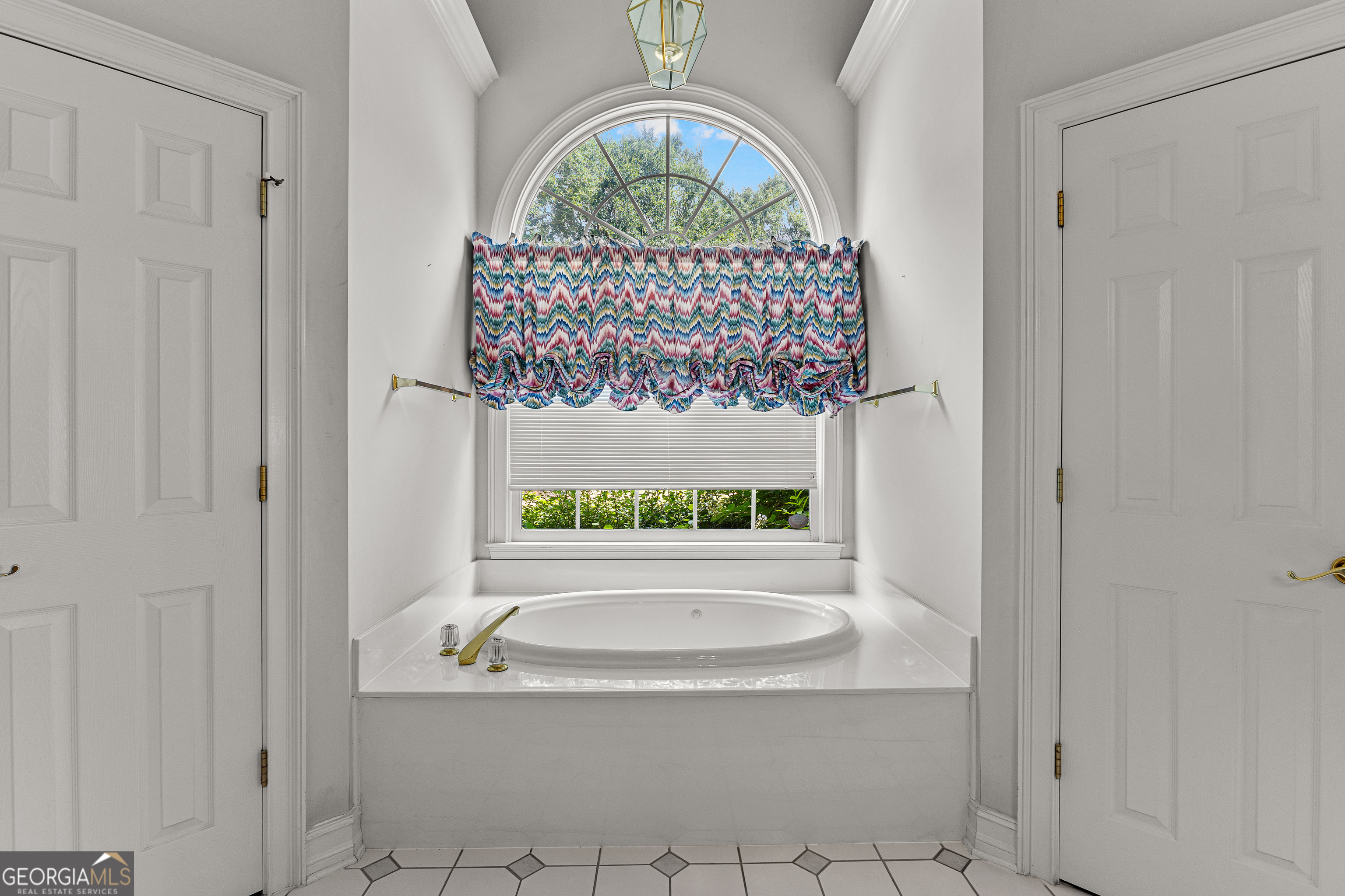 100 Moonview Place Property Photo 33