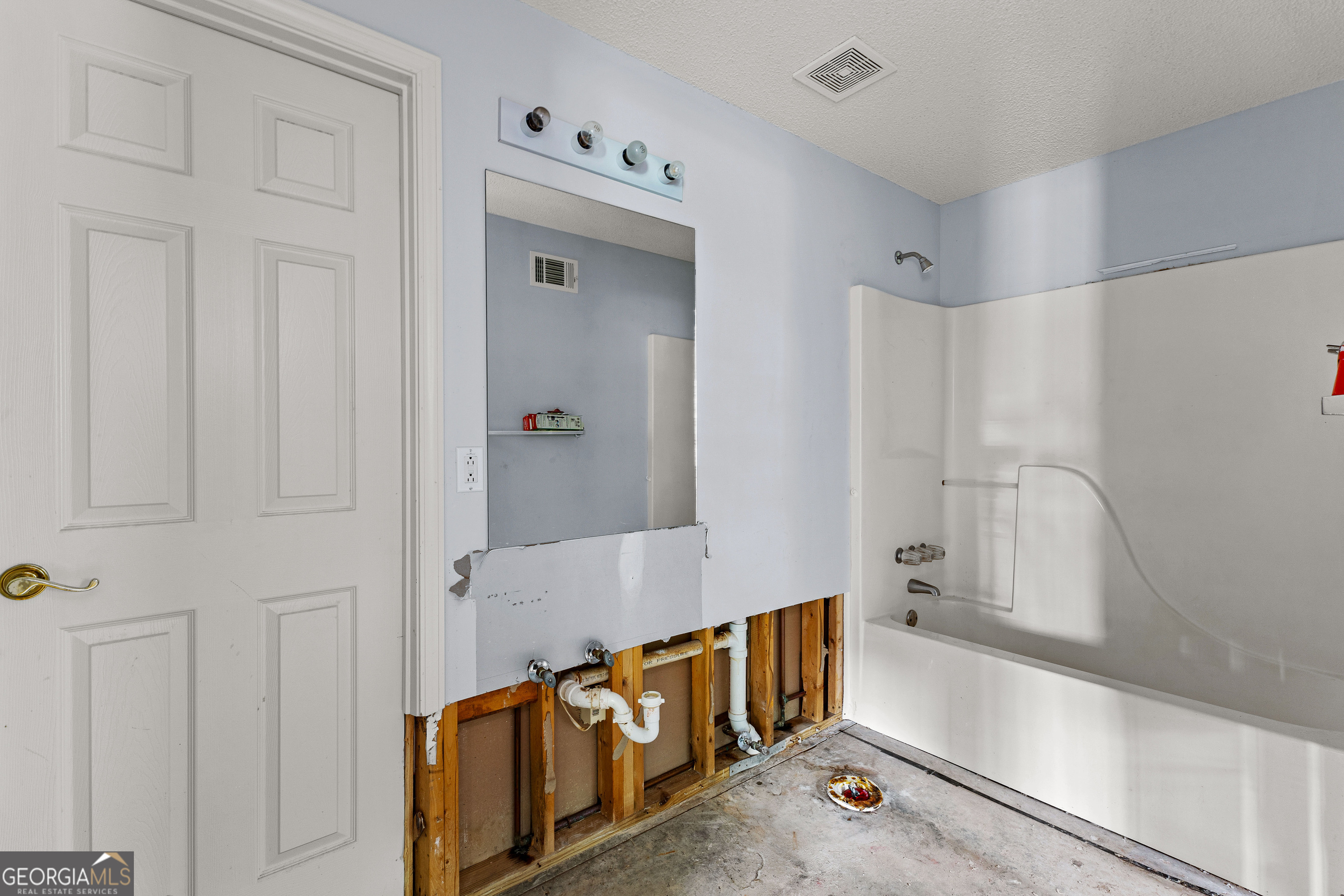 100 Moonview Place Property Photo 48