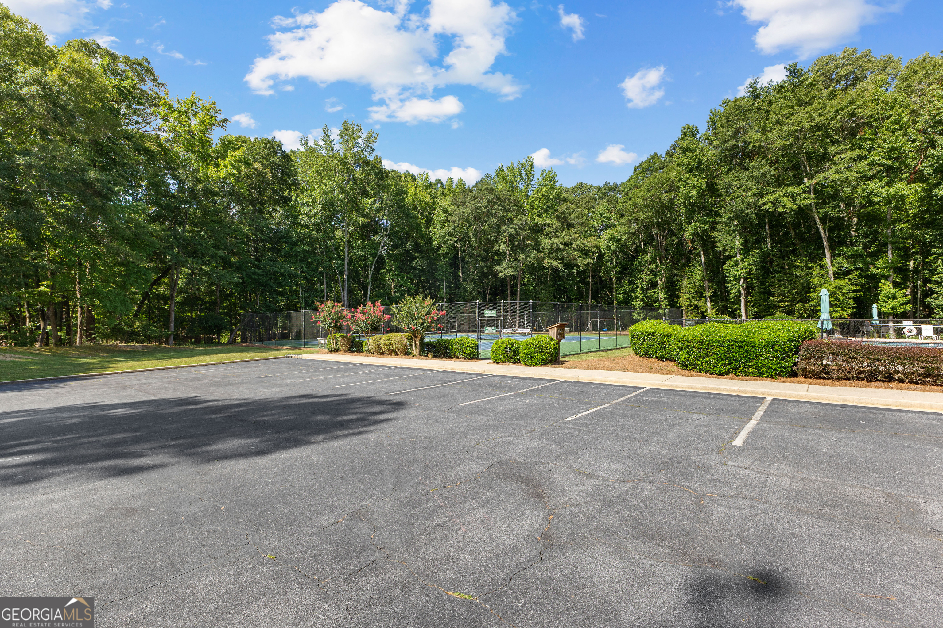 100 Moonview Place Property Photo 59
